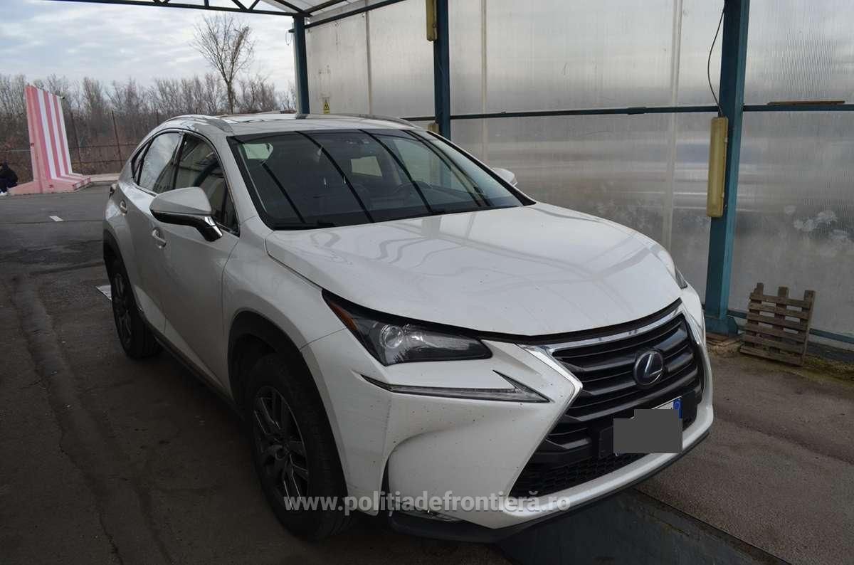 Румынские пограничники изъяли у молдаванина Lexus стоимостью €35 000