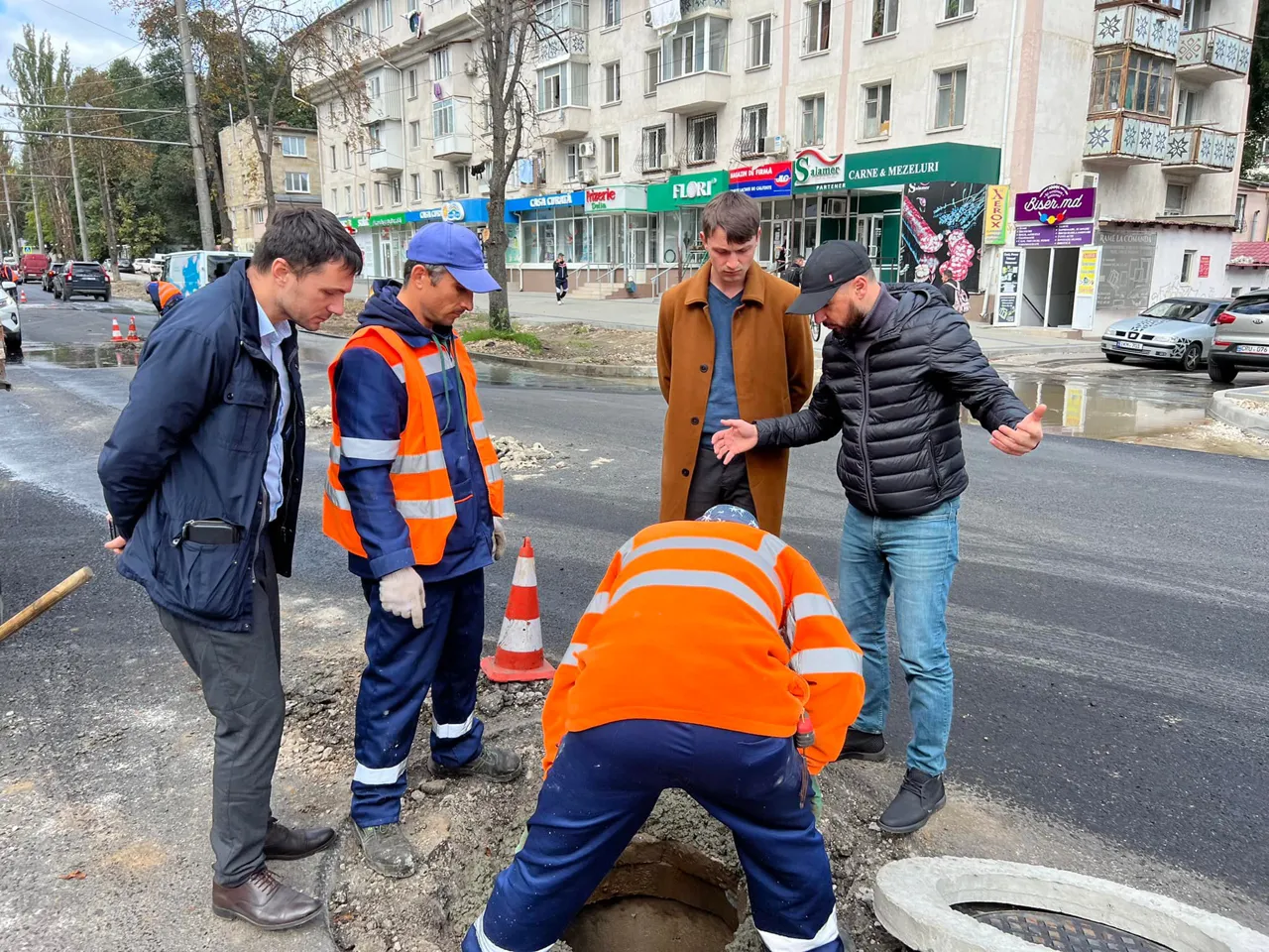 Завершаются работы по благоустройству участка улицы Сармизеджетуса