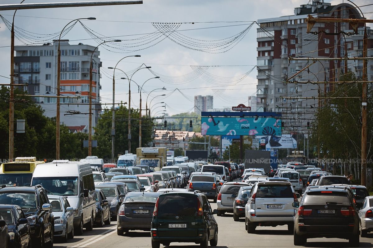 Начало ремонта бульвара Штефана чел Маре ознаменовалось пробками
