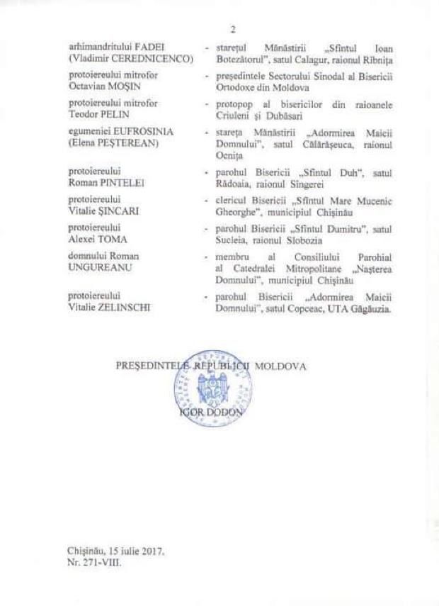 Episcopul Marchel și alte 16 fețe bisericești, decorate azi de președintele Igor Dodon