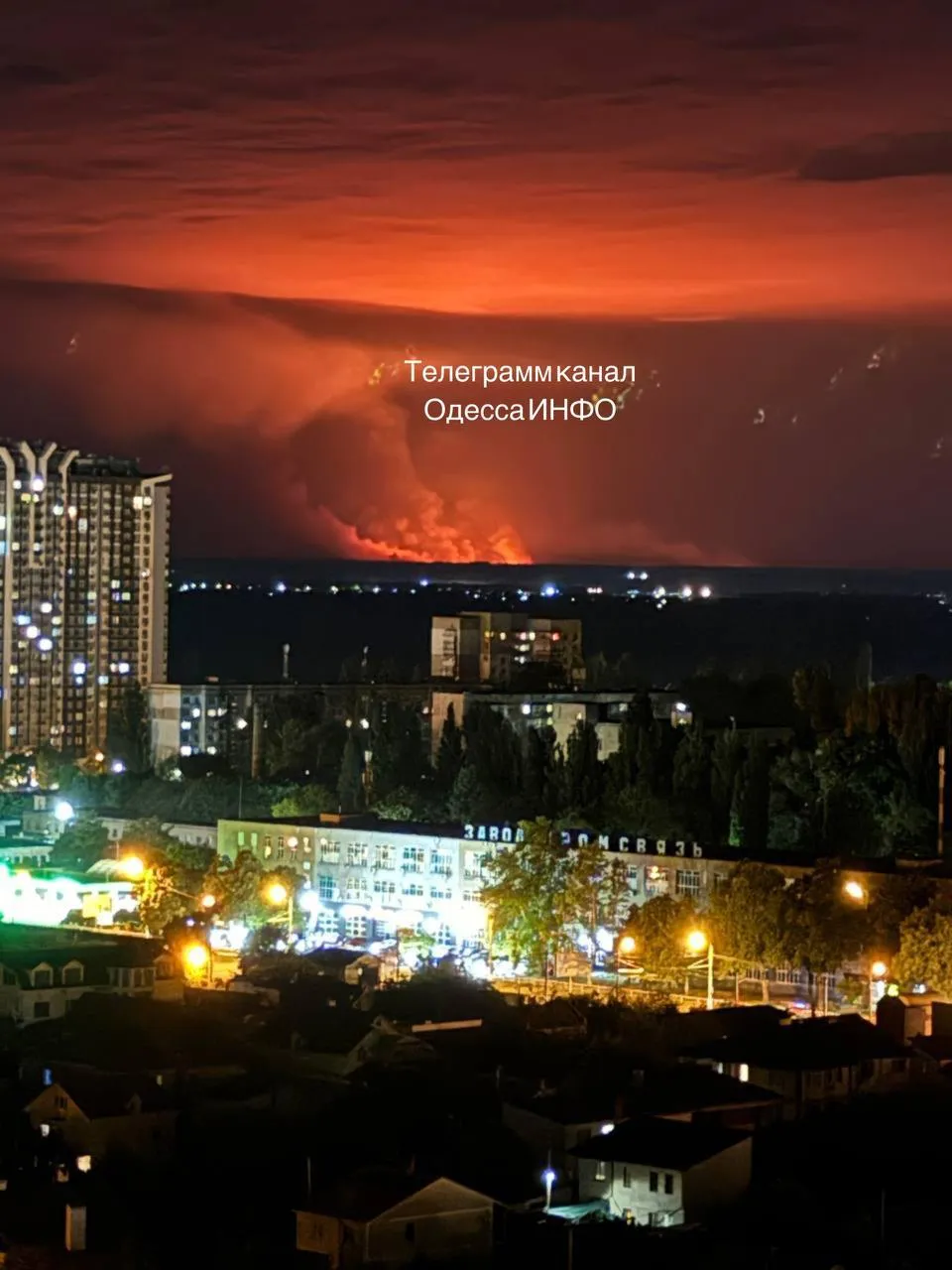 Locuitorii satului Tudora se plâng că sunt nevoiți să respire fum și cenușă