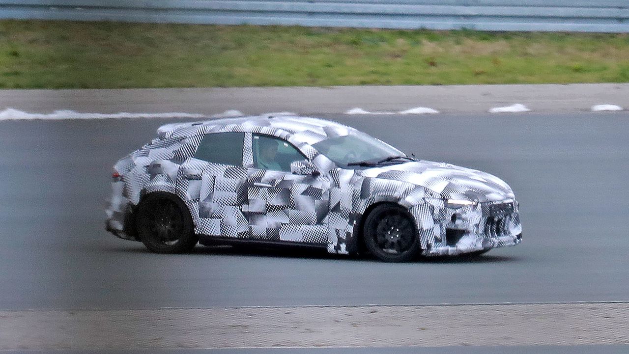 Ferrari выпустит новый кроссовер