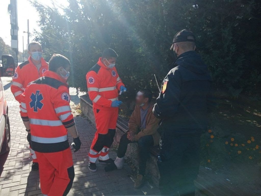 Карабинеры дважды за день пришли на помощь жителям Кишинева, обнаруженным без сознания
