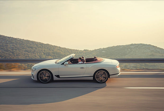 Bentley представила новый кабриолет