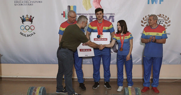 NGM Company наградила спортсменов за медали на чемпионате мира по тяжелой атлетике