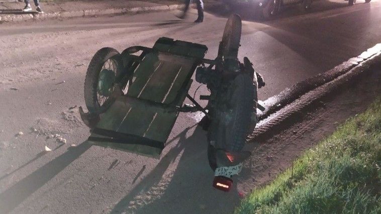 В Новоаненском районе произошло ДТП: мотоциклист получил серьезные травмы
