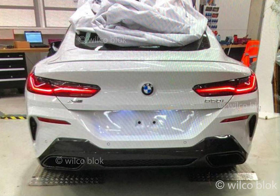 Новое купе BMW 8-Series сфотографировали без камуфляжа