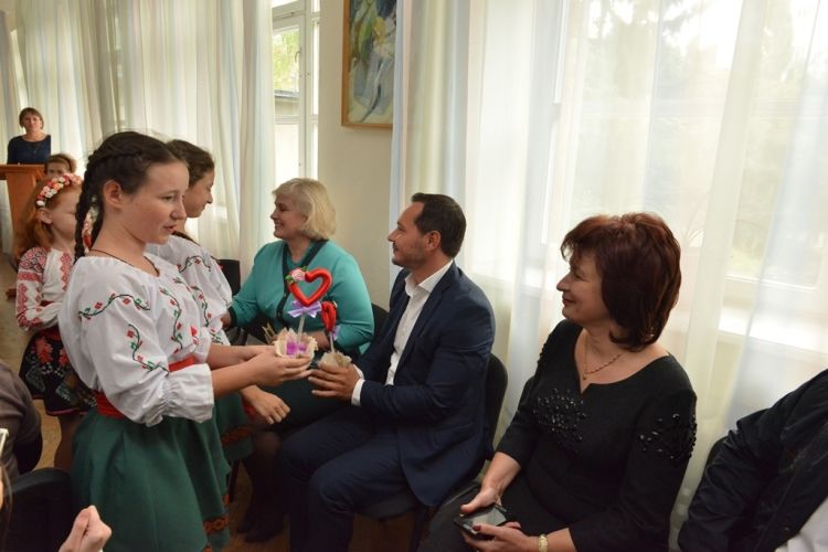 В специализированной школе №12 будет проведен ремонт
