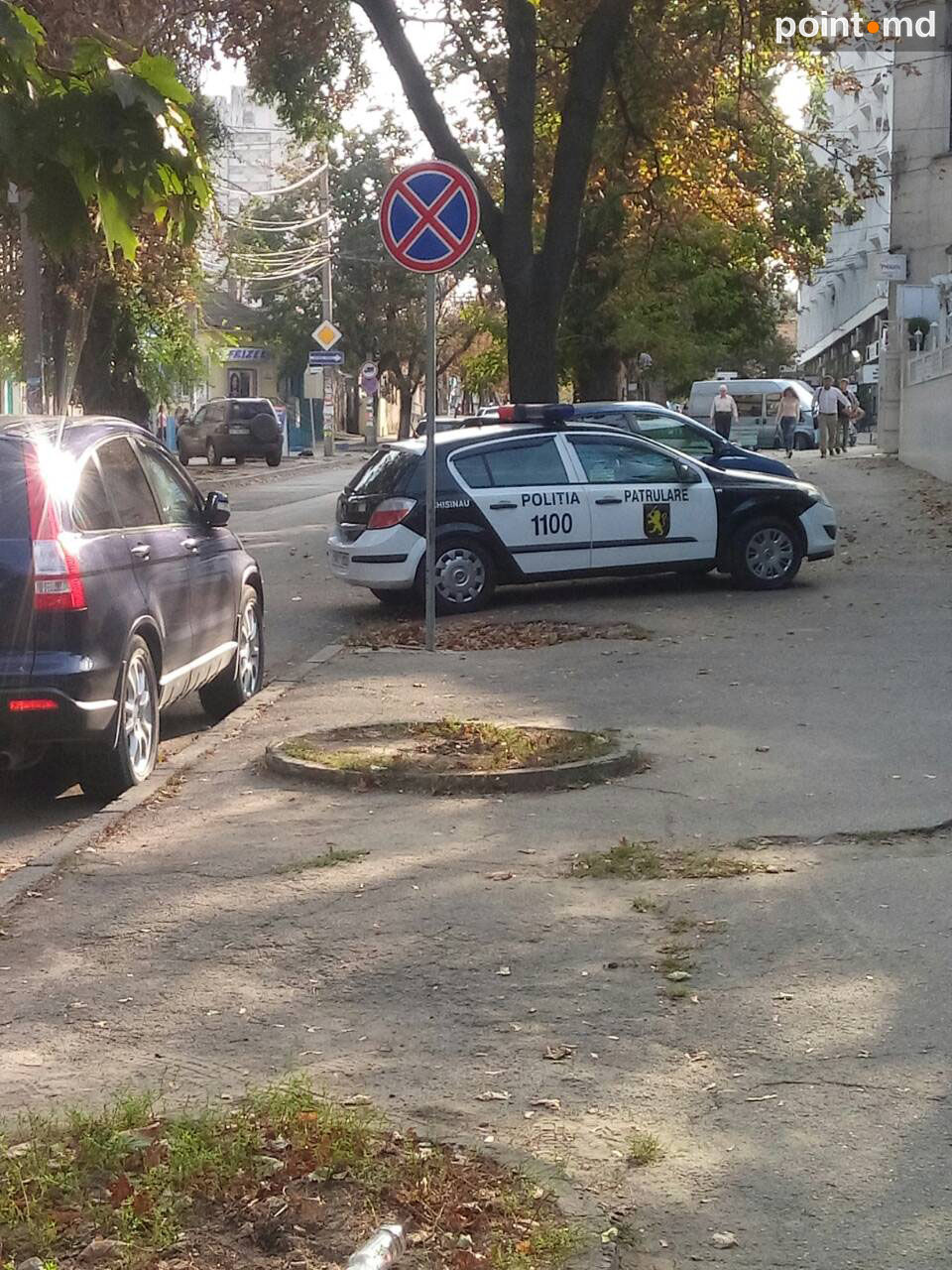 Cum polițiștii încalcă repetat legea în centrul Capitalei