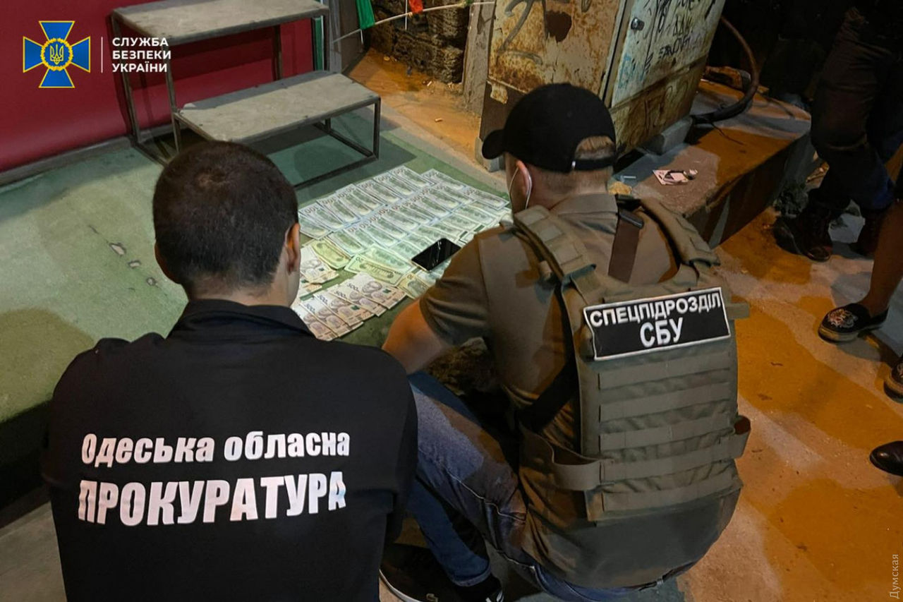 Гражданин Молдовы руководил бандой рэкетиров в Одессе