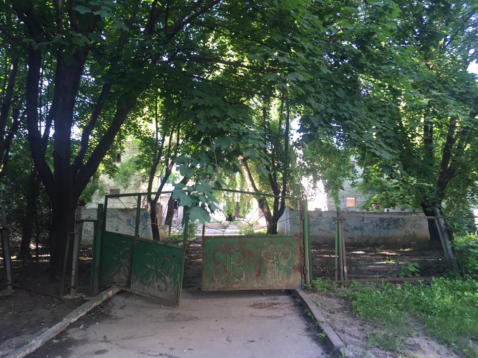 Мунсоветник показал, во что превратила администрация Кишинева детсад №166