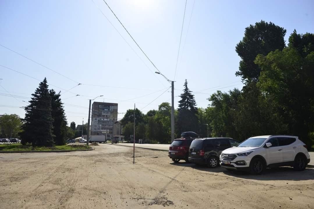 Чебан: Возле парка «Алунелул» скоро появится парковка на 40 мест