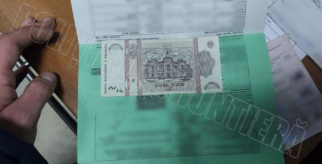 На юге Молдовы три водителя пытались подкупить пограничников