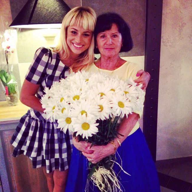 Natalia Gordienco a postat o fotografie emoționantă cu bunica ei
