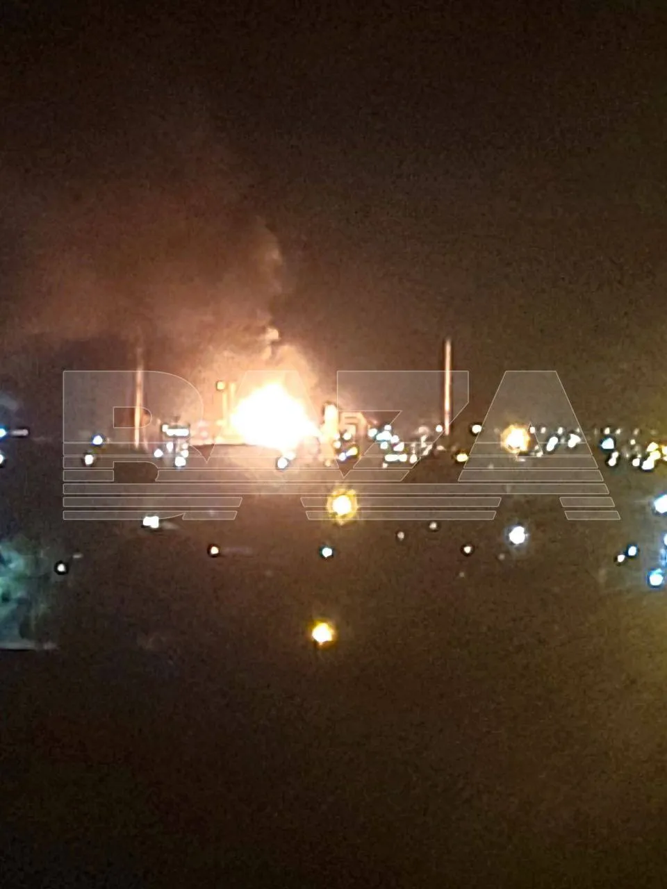 Дрон атаковал НПЗ в Волгограде: возник пожар