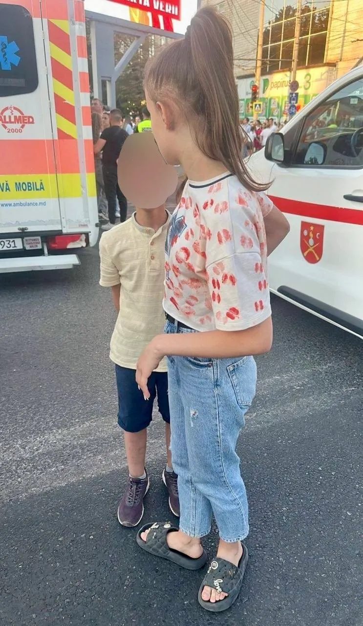Un copil rătăcit și un portmoneu pierdut: Carabinerii, de ajutor în Capitală