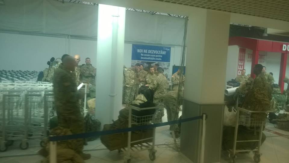 Американских военных засняли в аэропорту Кишинева
