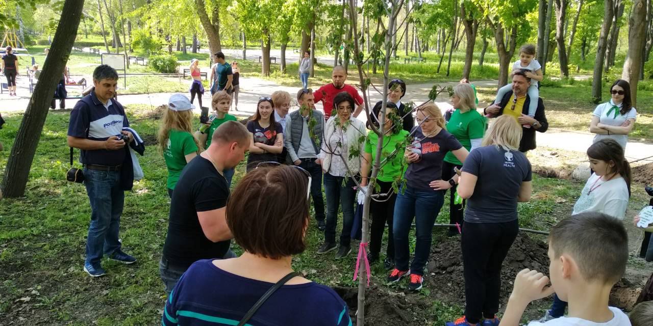 Сильвия Раду участвовала в проекте Verde.md по посадке деревьев в столице