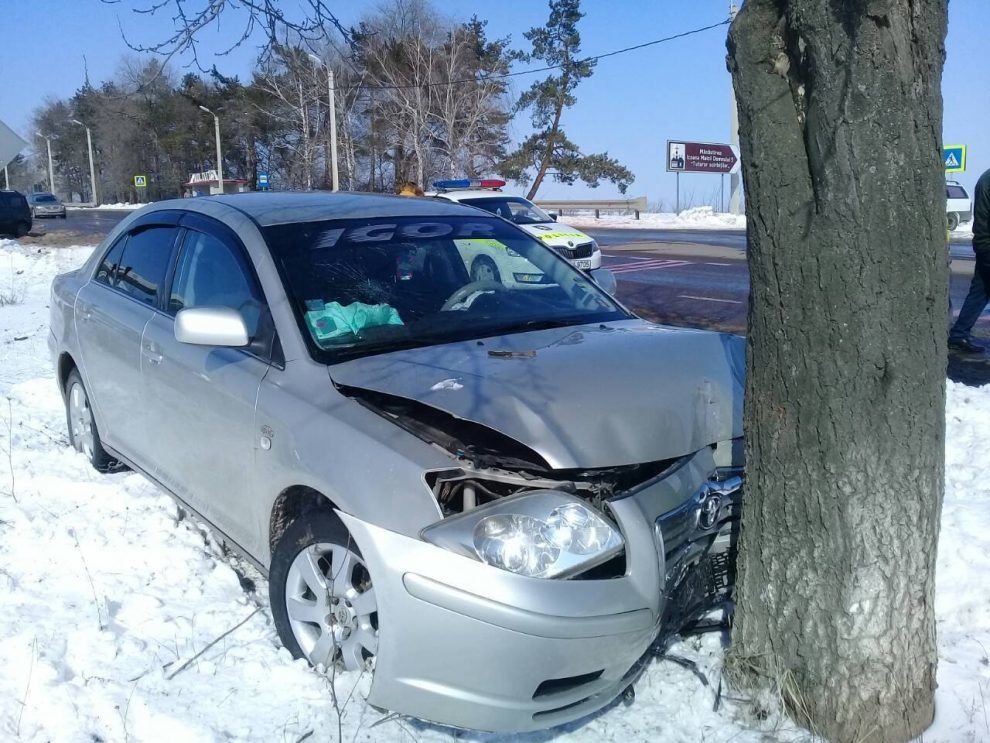 Двухлетняя девочка серьезно пострадала при ДТП в Сорокском районе