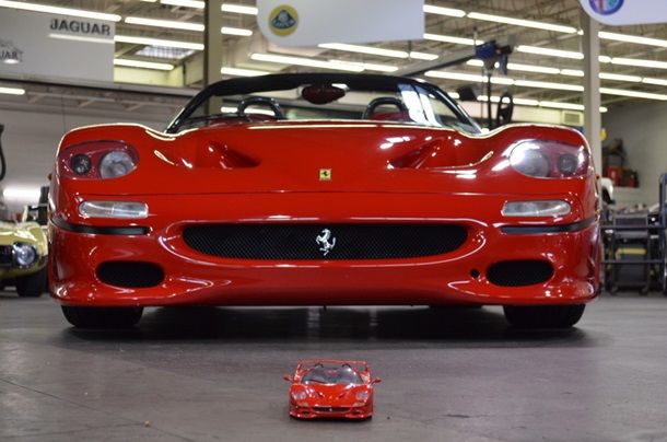 Первый экземпляр Ferrari F50 выставили на продажу