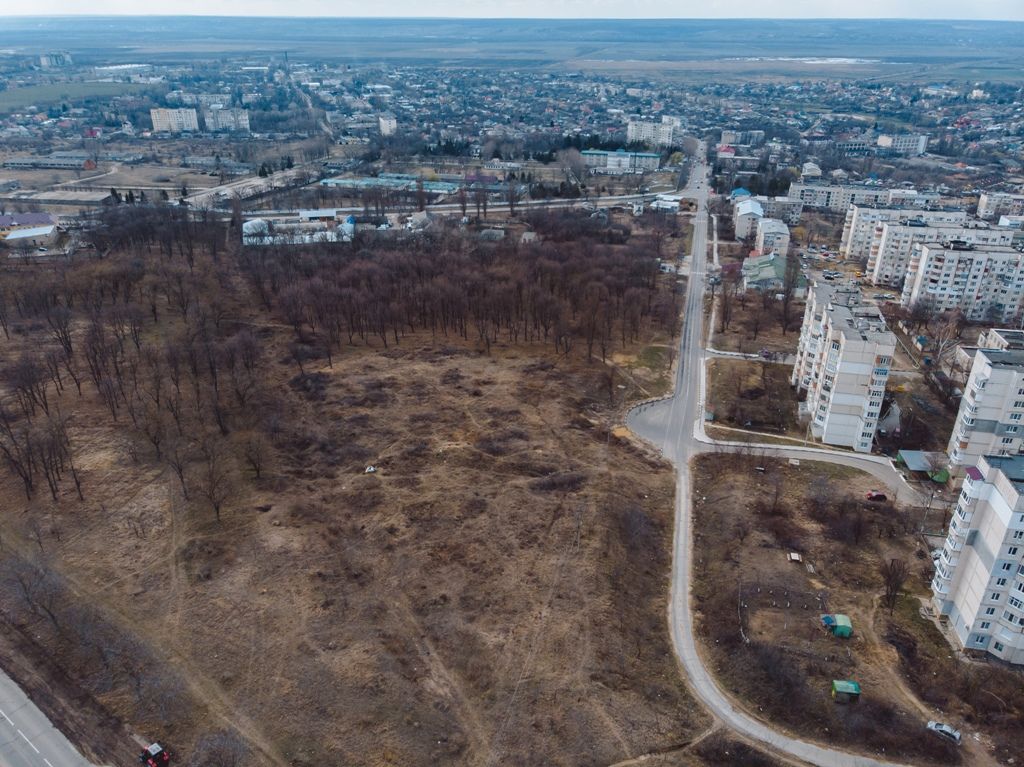 Парк ветеранов в Кагуле превратился в пустошь