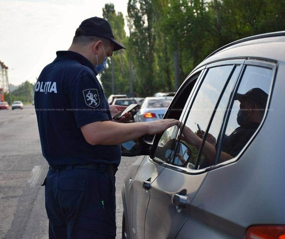 Более 60 водителей оштрафованы всего за два часа