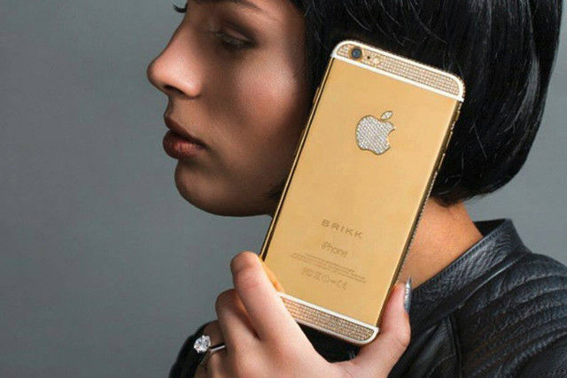 СМИ показали самый дорогой iPhone за $1,3 млн