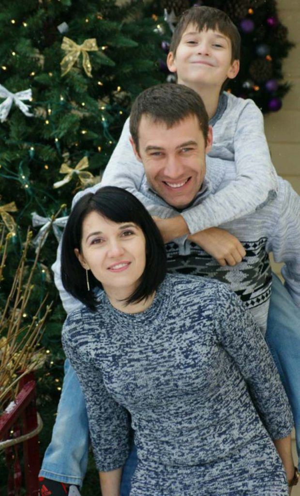 Moldoveancă, polițistă în SUA: „Băieții răi” pot fi electrocutați sau chiar omorâți