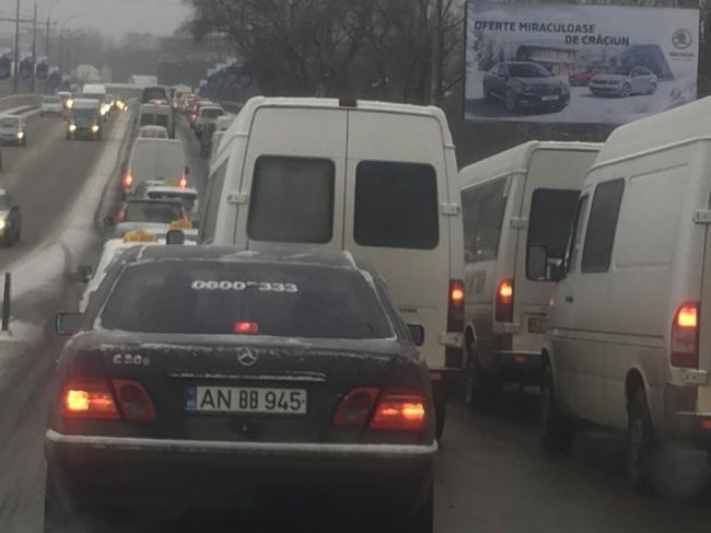 ДТП на Измаильской спровоцировало километровую пробку