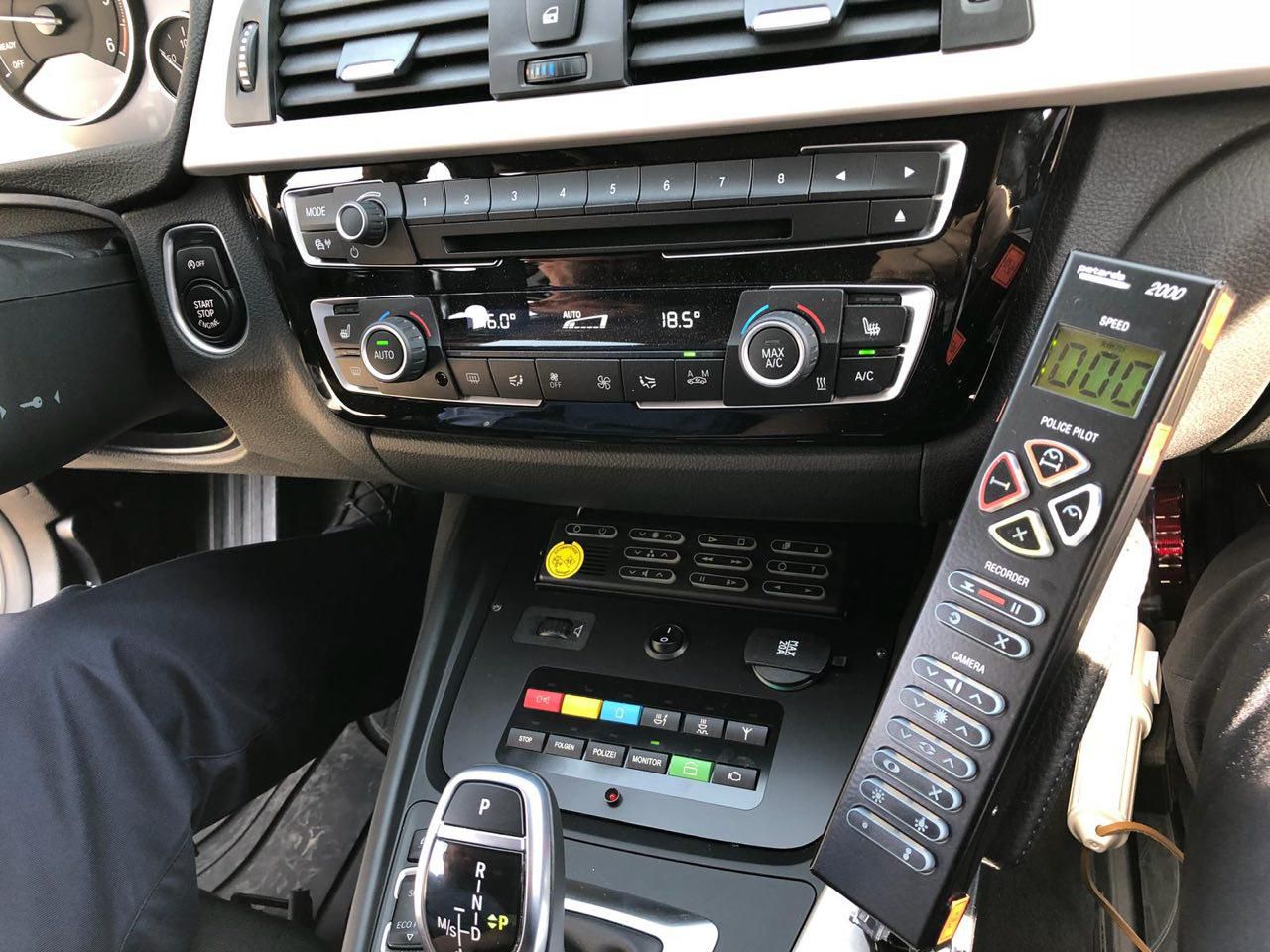 Кавкалюк: Полиция сможет патрулировать на гражданских автомобилях