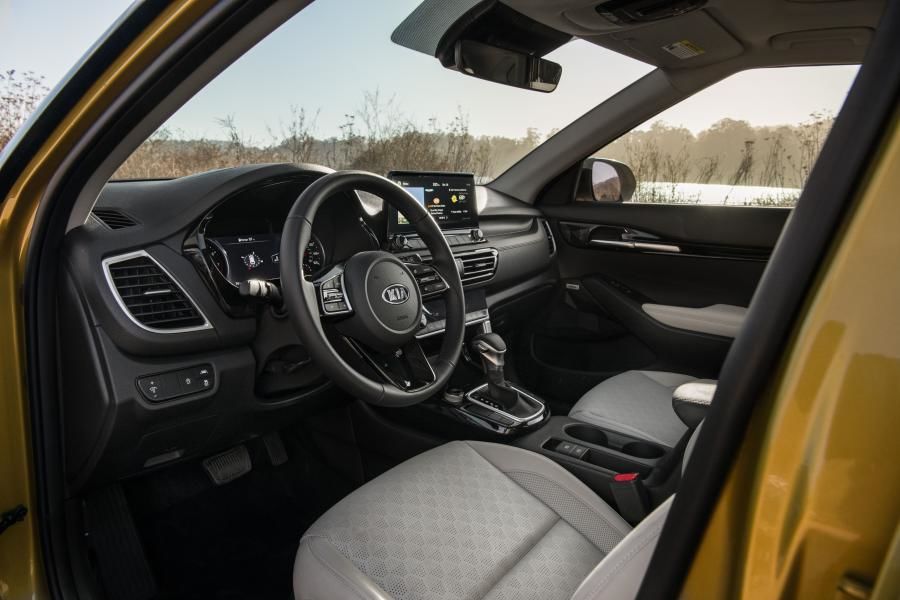 KIA Seltos - кроссовер, который излучает уверенность
