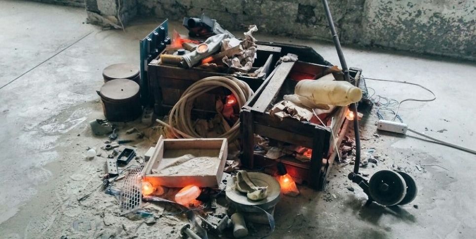 На заводе «Мезон» устроили выставку современного искусства