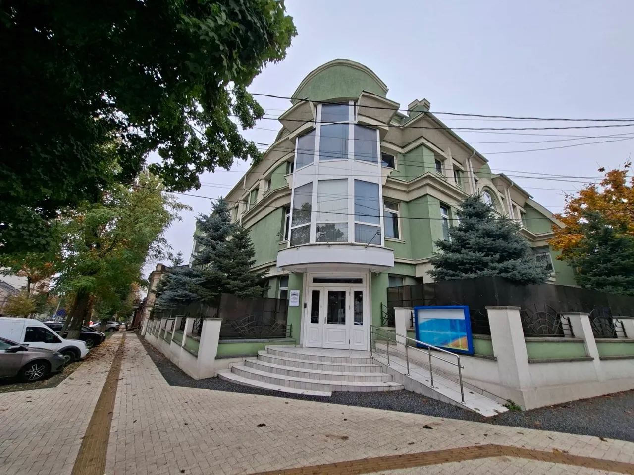 «Русский дом» в Кишиневе закрыли, но на его месте открылась новая структура