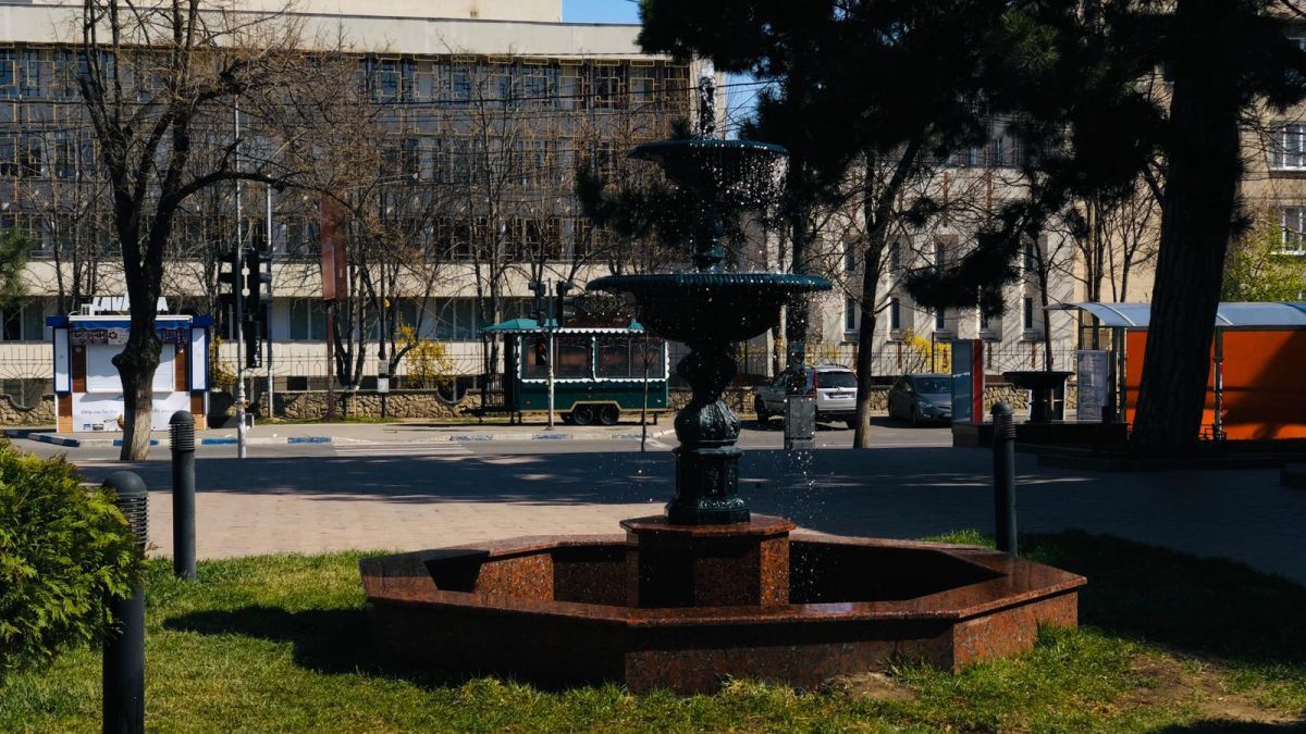 Обновлен сквер Дойны и Иона Алдя-Теодорович
