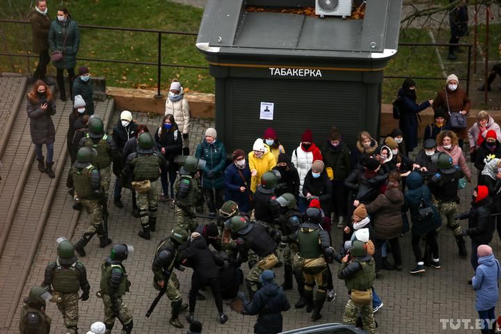 В ходе акции протестов в Белоруссии задержаны более 100 человек