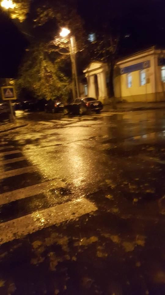 Машину Плахотнюка заметили ночью у офиса Гимпу
