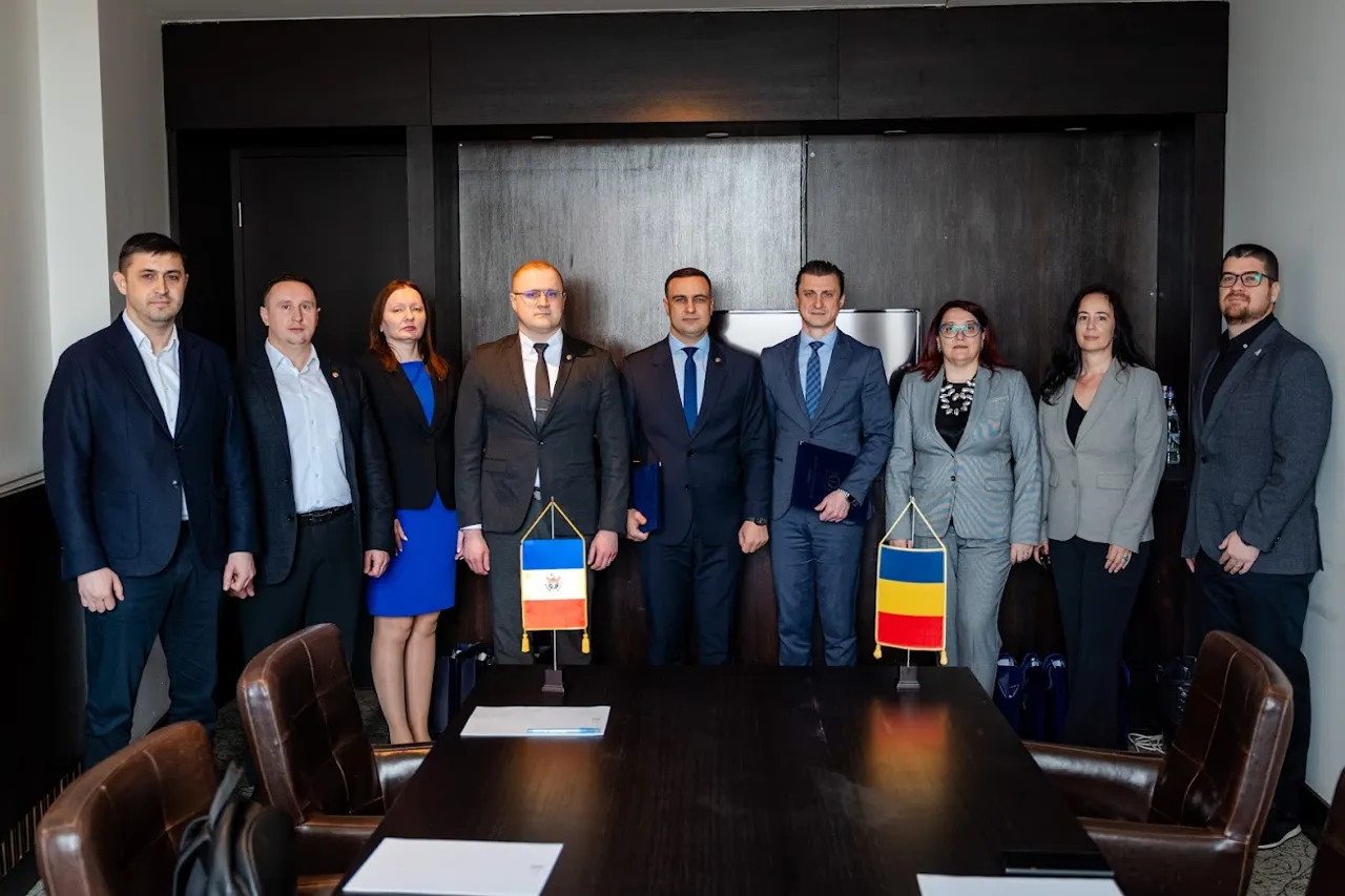 Moldova și România au semnat un protocol de cooperare anticorupție