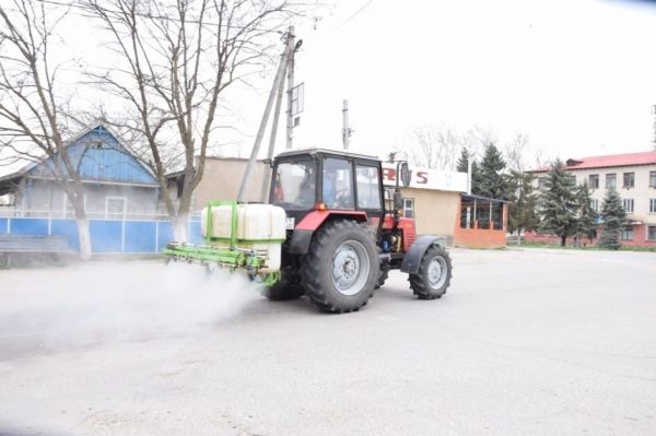 В Копчаке дезинфицируют улицы