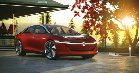 Maşina anului 2030: Parbrizul va proiecta o hologramă
