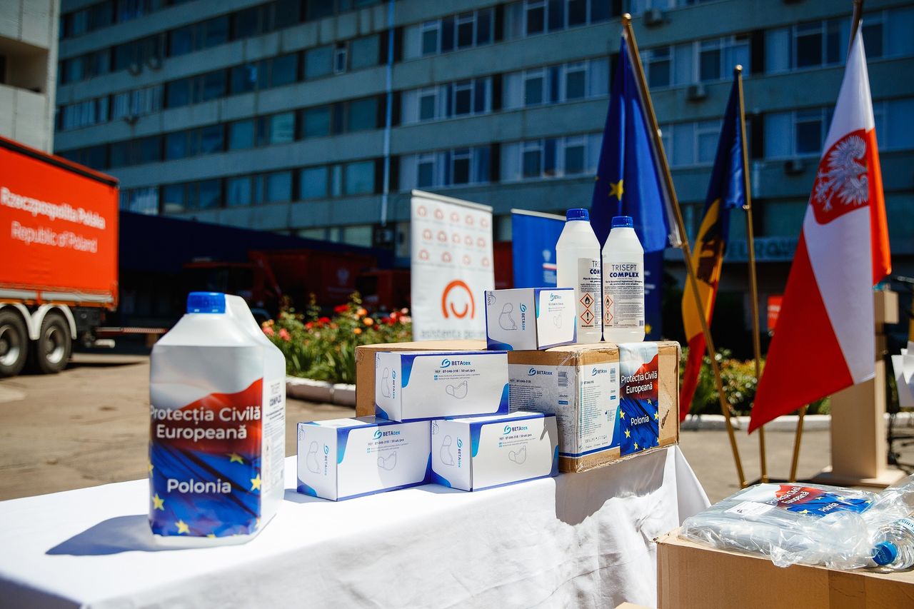 Польша предоставила Молдове гуманитарную помощь для борьбы с пандемией