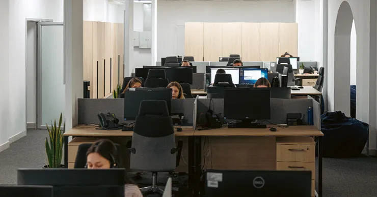 Moldindconbank модернизирует Службу поддержки клиентов, запустив Customer Care Service