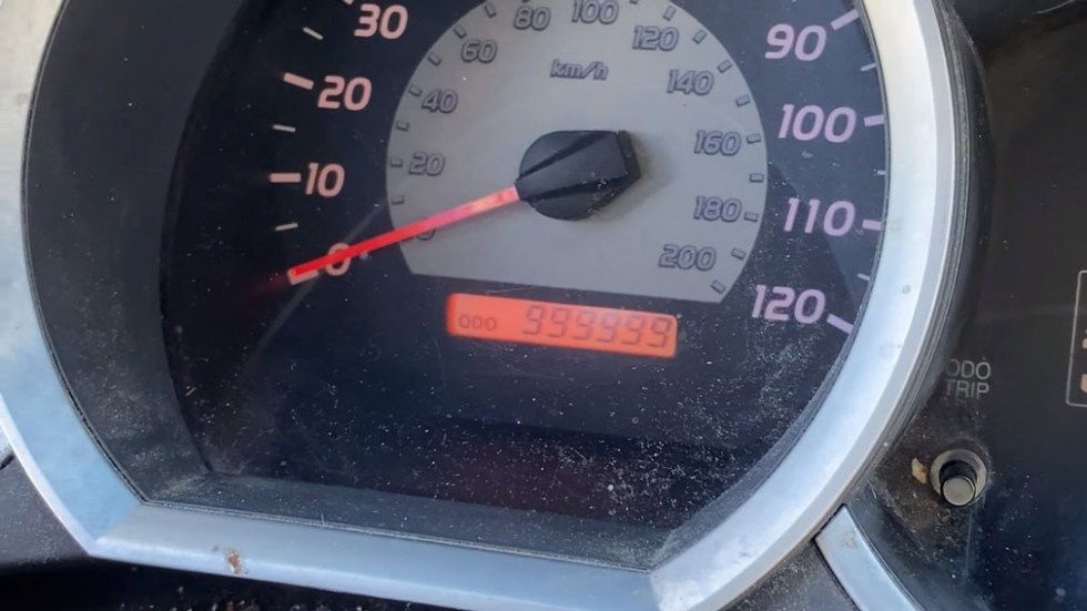 В США пикап Toyota Tacoma проехал 2,4 миллиона километров