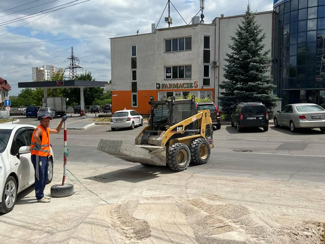 Завершаются работы по благоустройству на улице Буребиста
