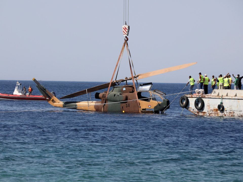 Танки и вертолеты под водой: уникальный музей открыли в Иордании
