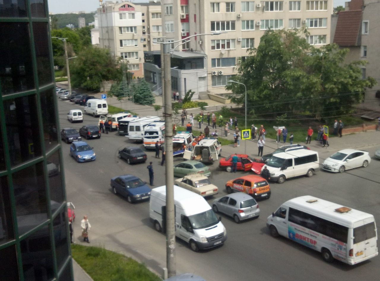 Известны подробности ДТП с участием микроавтобуса в центре Кишинева