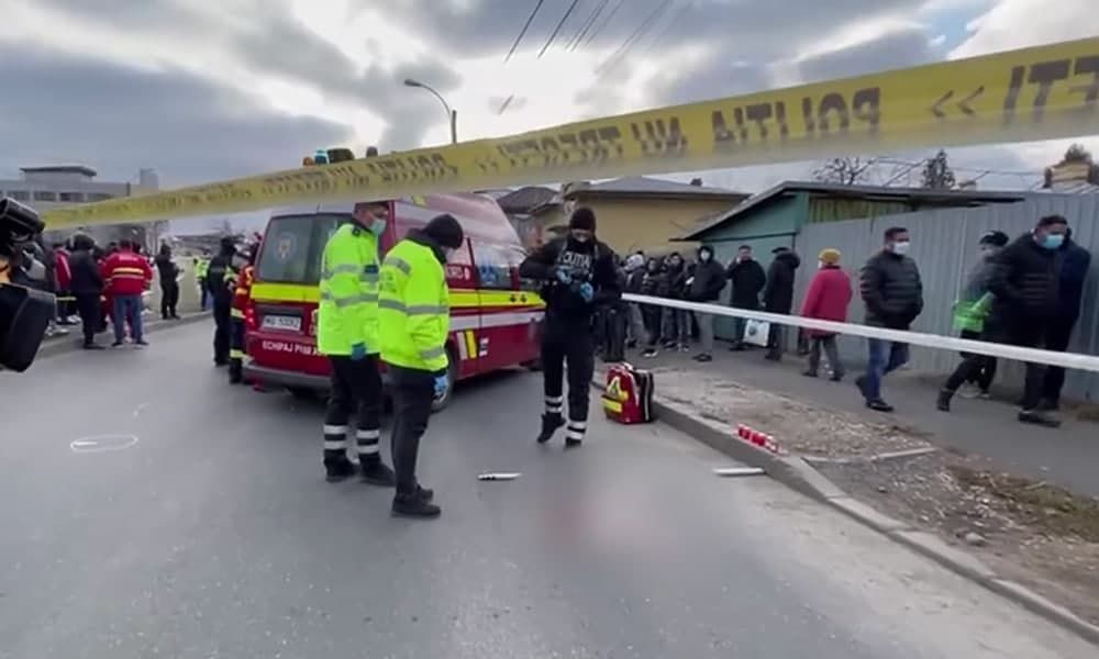 В Румынии машина полиции сбила детей на "зебре": один ребенок погиб