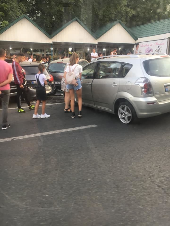 На Чеканах произошла массовая авария