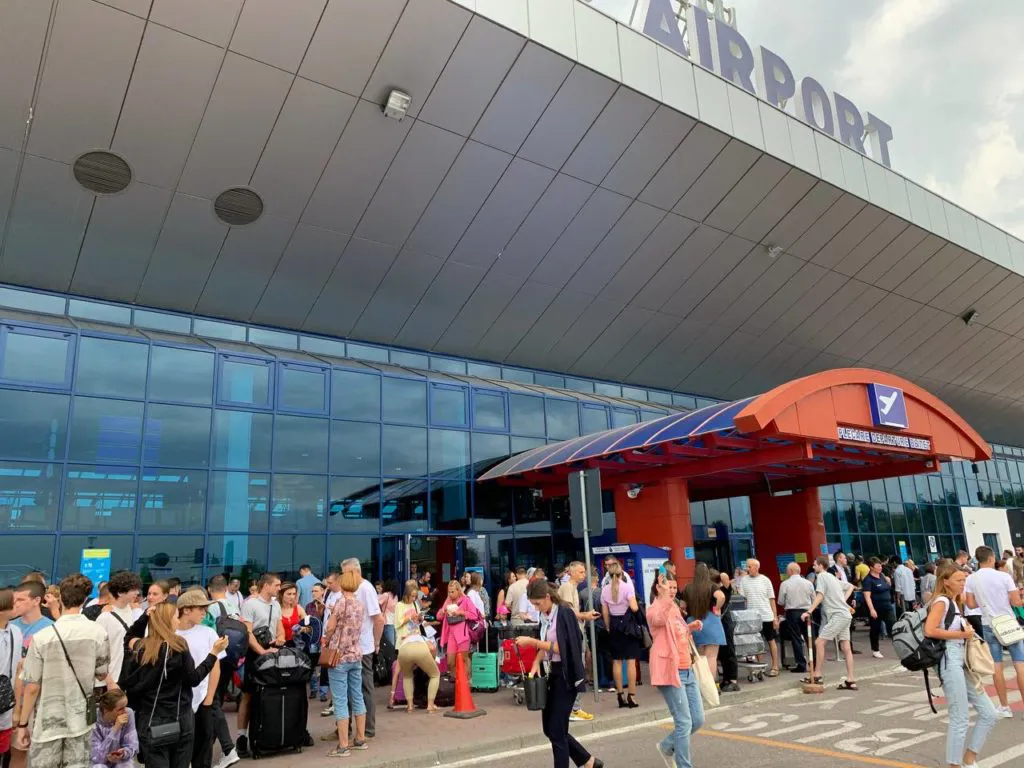 Поступило сообщение о бомбе в аэропорту Кишинева