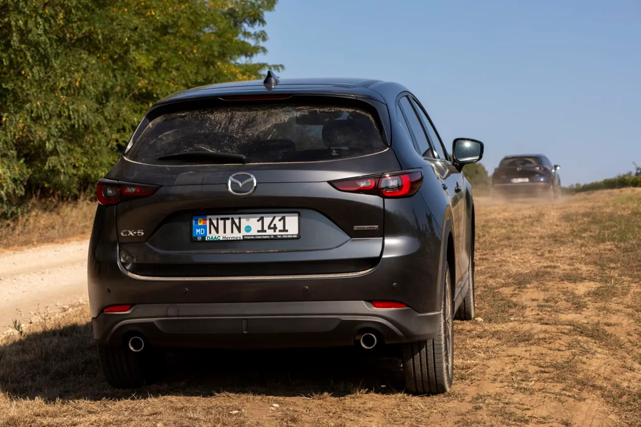 Павел Зинган: Двойной тест-драйв Mazda Сх30 и Mazda Сх5
