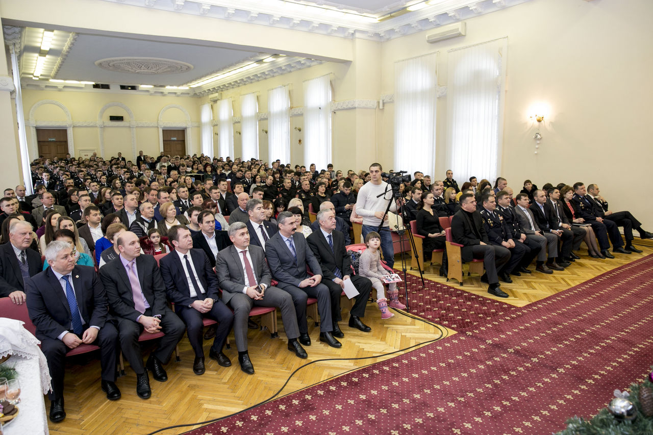 Concert de suflet pentru angajații MAI. Mesajul ministrului Jizdan